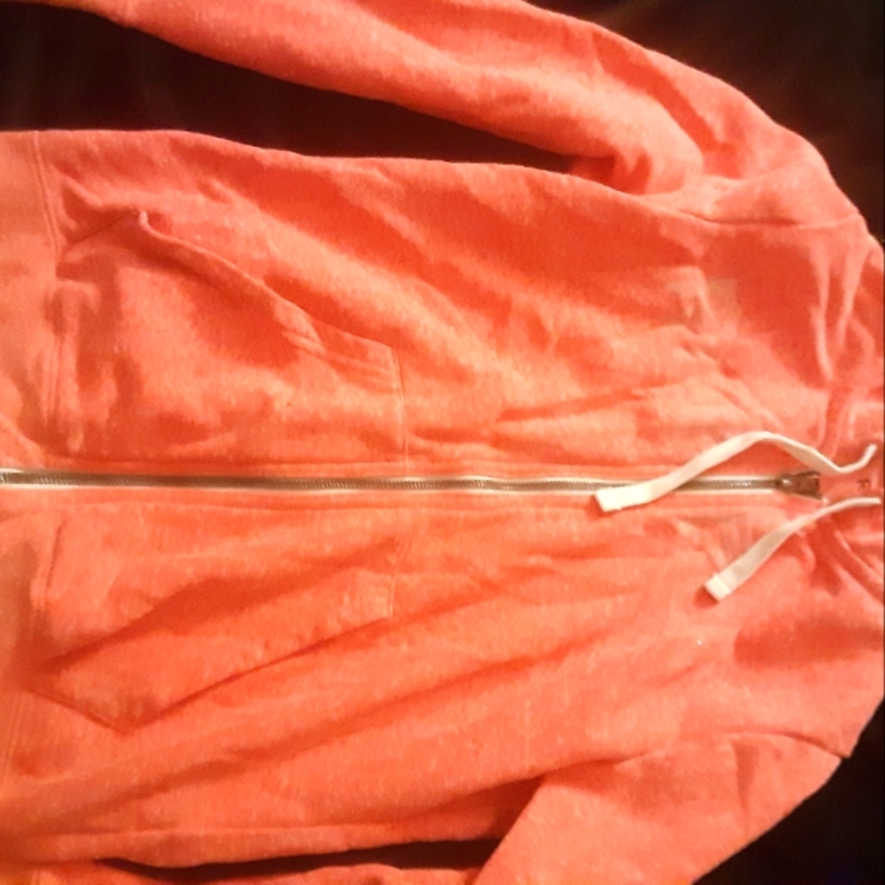 Euc REEBOK Hoodie/Sweater size small
